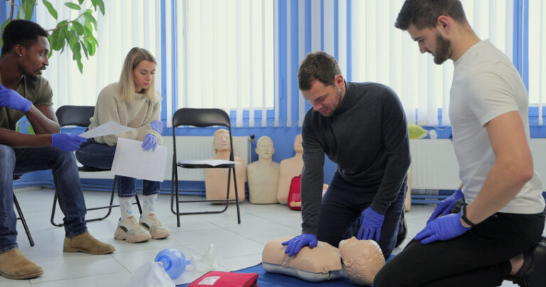 First Aid Course students